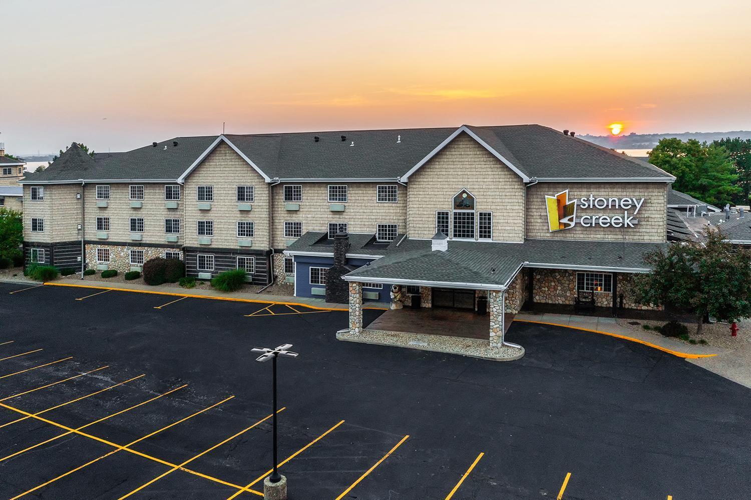 Stoney Creek Hotel Peoria Exterior photo